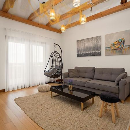 Apartments Cesare With Shared Pool Liznjan Bagian luar foto