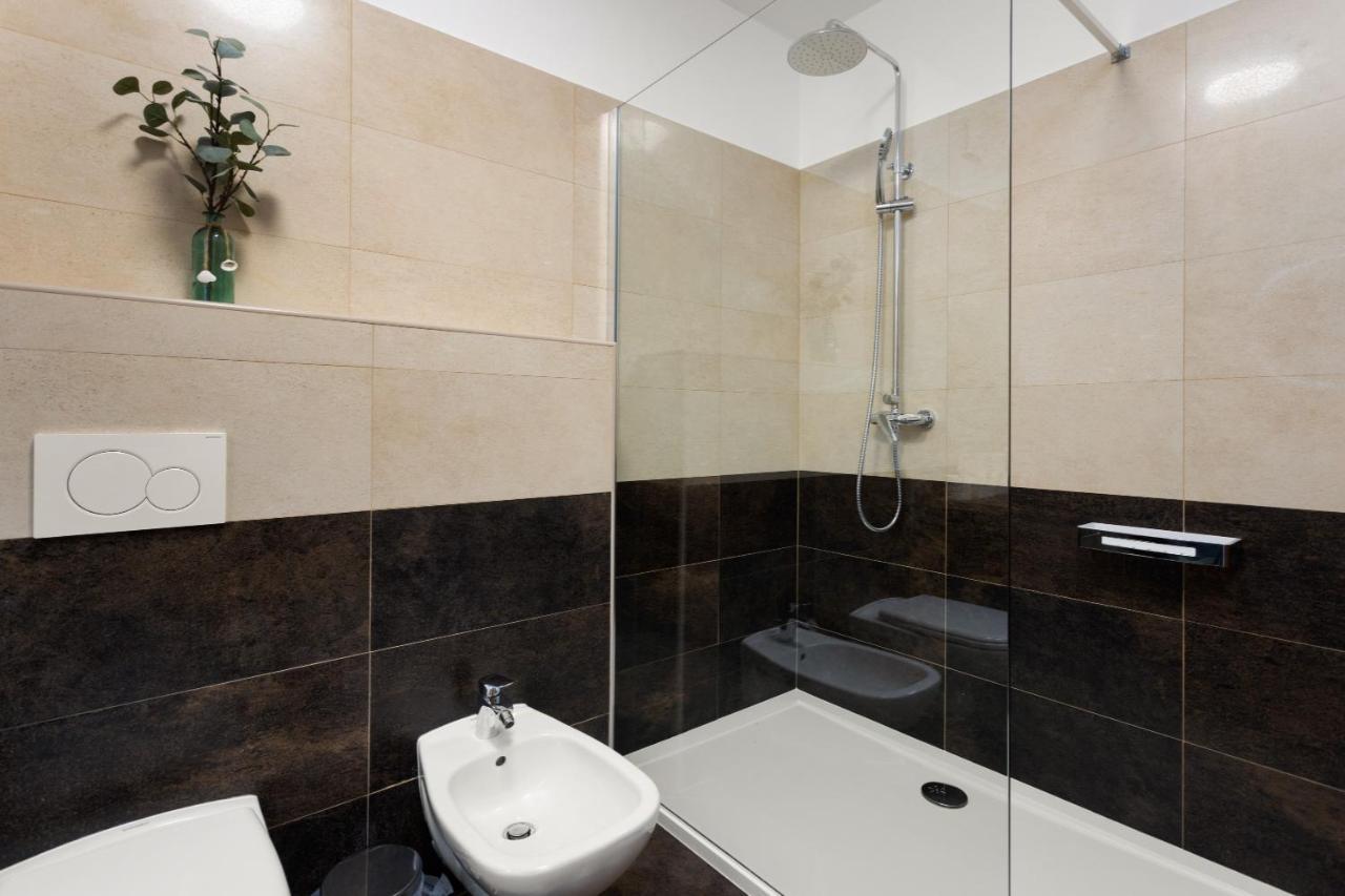 Apartments Cesare With Shared Pool Liznjan Bagian luar foto