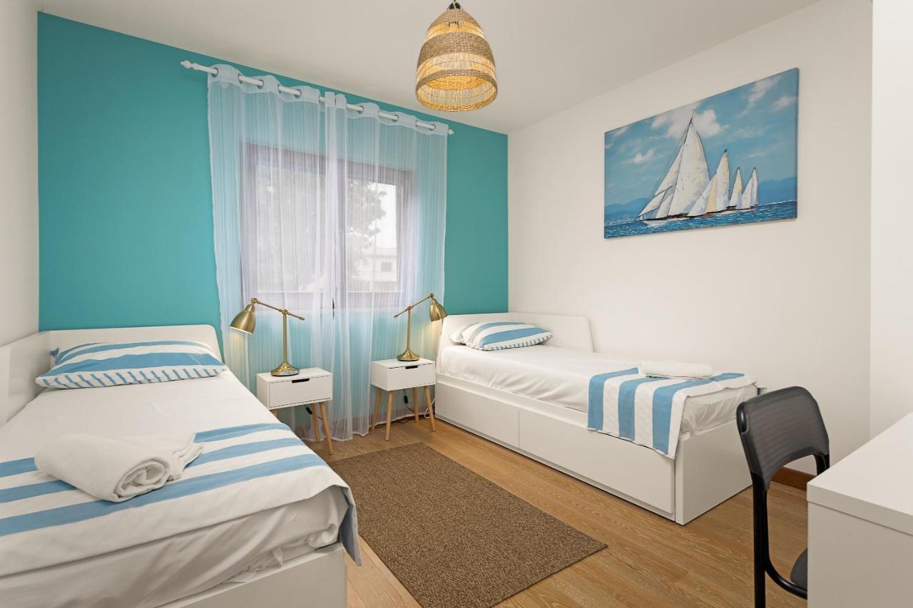 Apartments Cesare With Shared Pool Liznjan Bagian luar foto