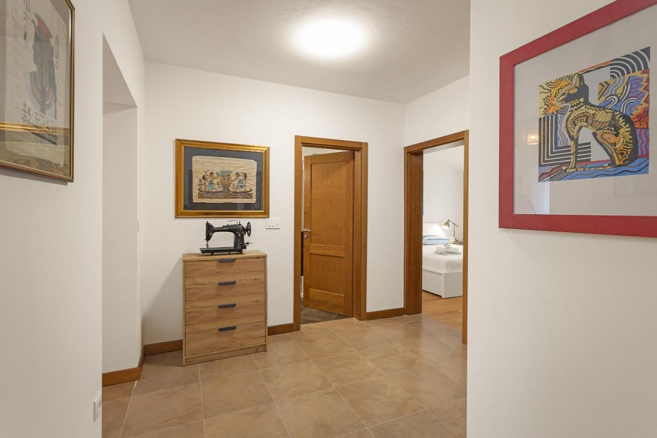 Apartments Cesare With Shared Pool Liznjan Bagian luar foto